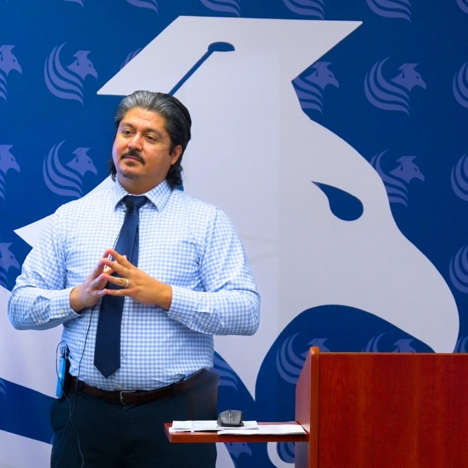 aaron new photo story